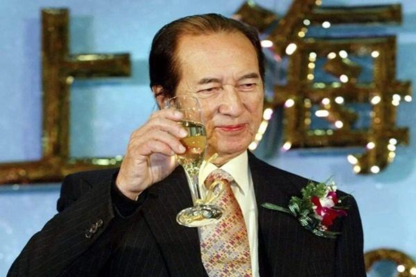 澳门精准四肖期期准免费,澳门精准四肖期期准免费——揭秘彩票预测的真相