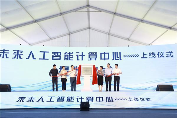 中央已经正式取消城管,中央正式取消城管，城市管理的转型与未来展望
