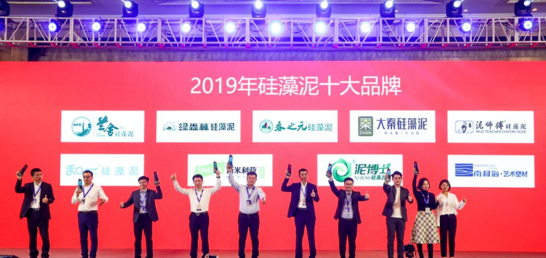新奥门资料大全费新触最,新澳门资料大全，探索与触知的最新篇章