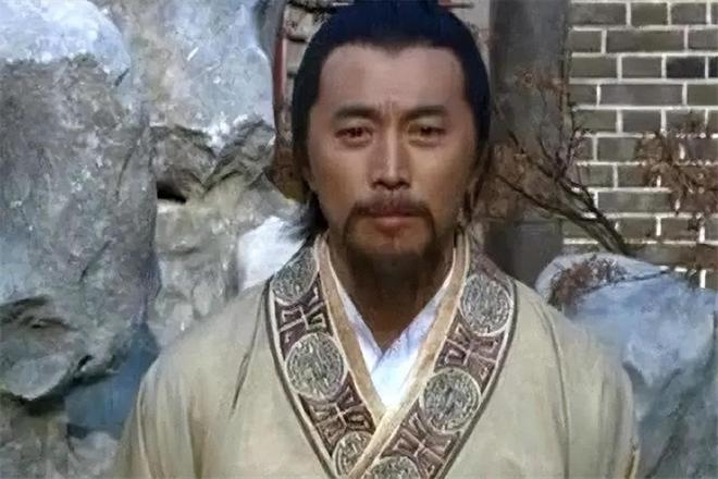 刘伯温三期必中一期的内容,刘伯温三期必中一期，策略与智慧的完美结合
